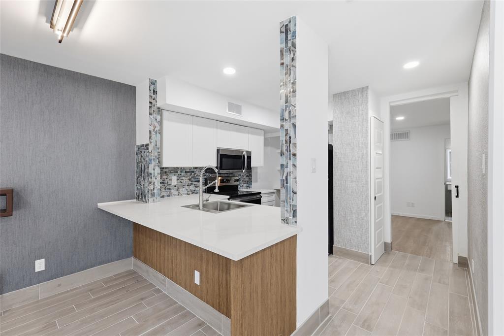 Richland Trace Condos - Residential