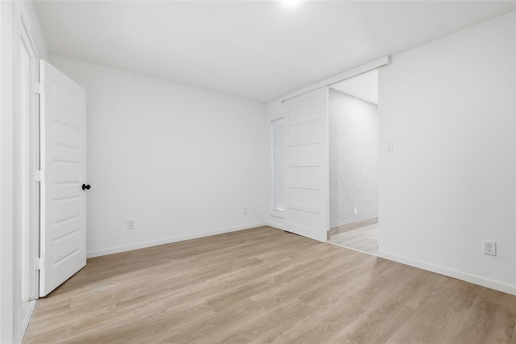 Richland Trace Condos - Residential