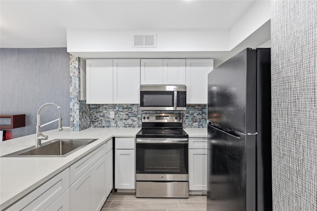 Richland Trace Condos - Residential
