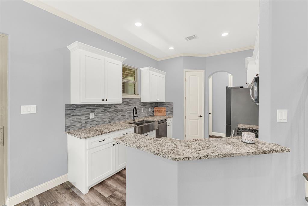 VAN ALSTYNE - Residential