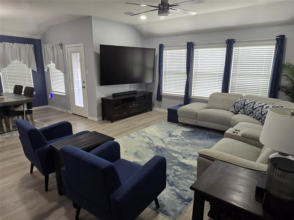 Pecan Grove Ph II - Residential
