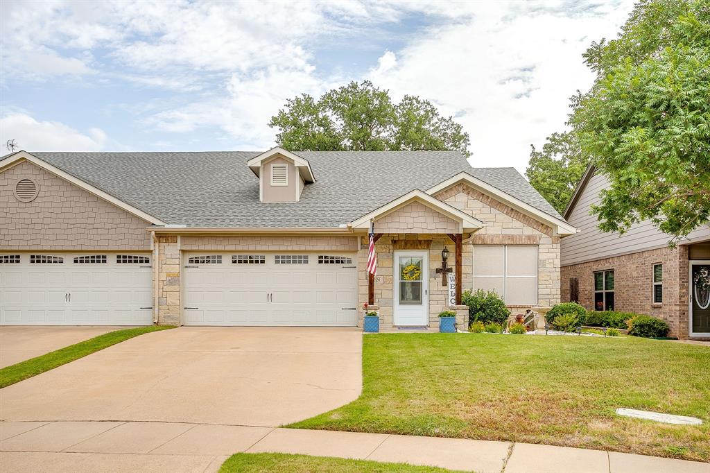 Cobblestone Court - Residential