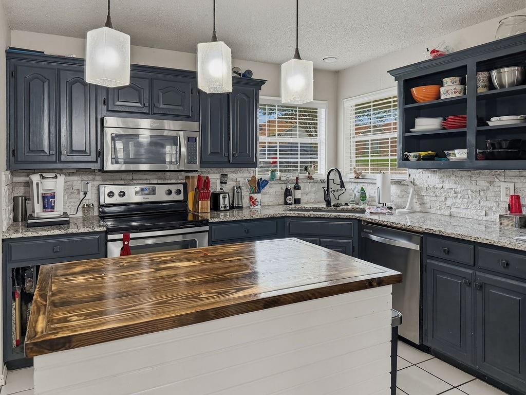 Woodbridge Crossing Rev - Residential