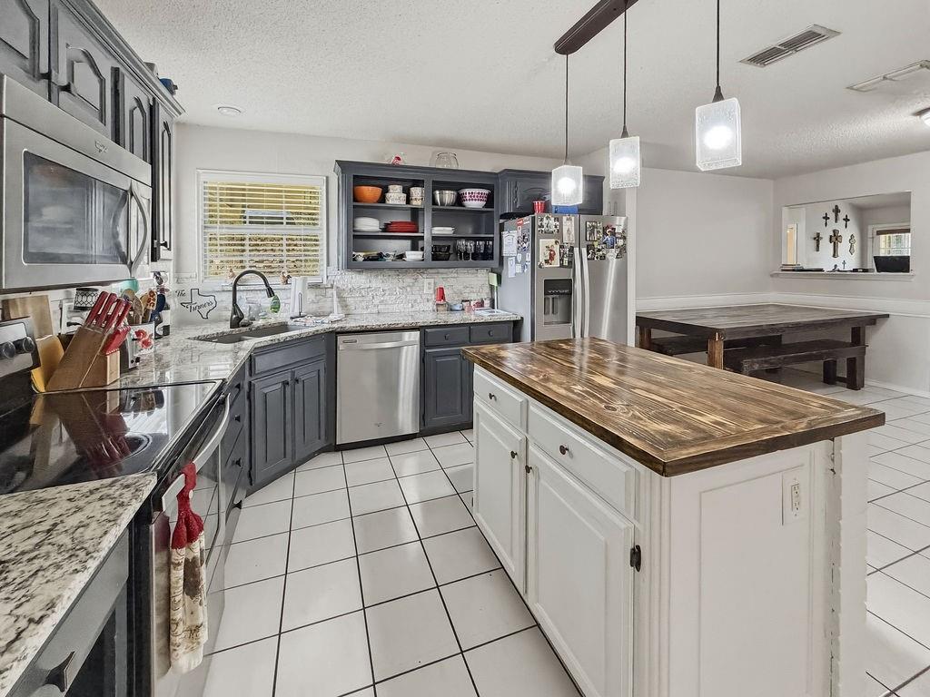 Woodbridge Crossing Rev - Residential