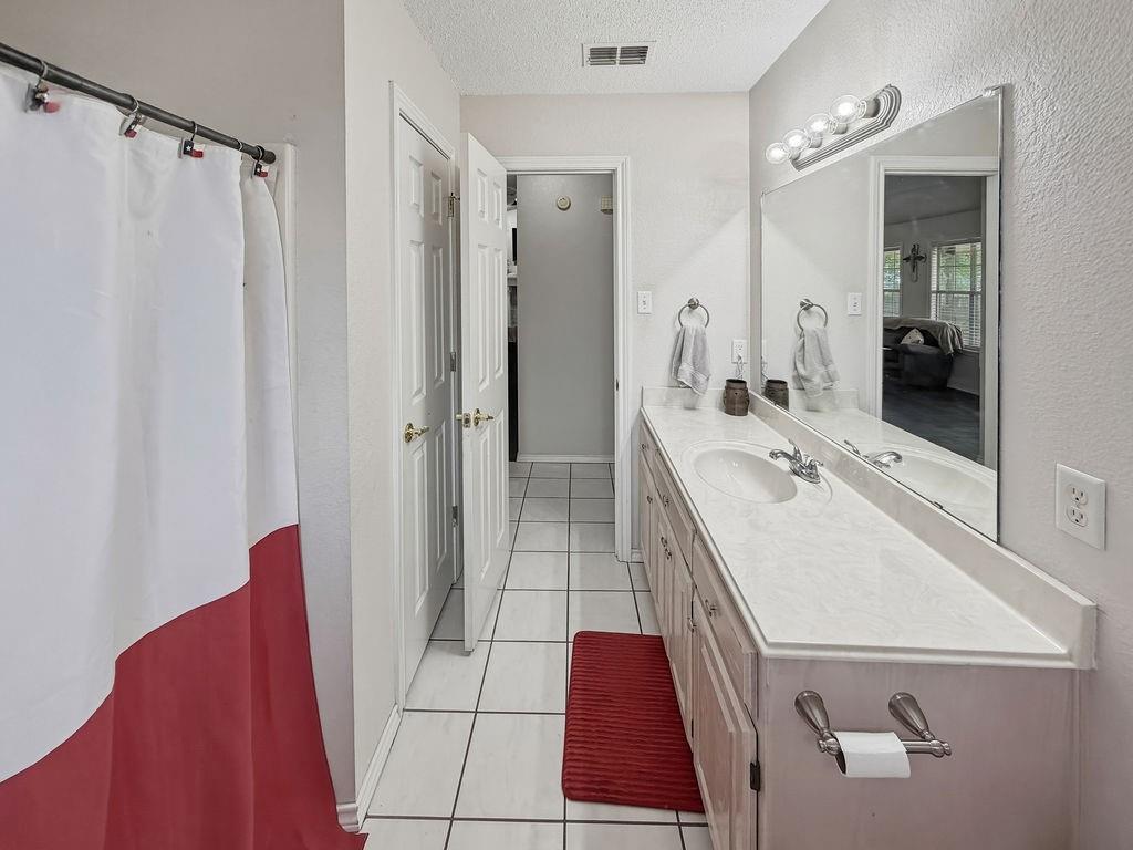 Woodbridge Crossing Rev - Residential