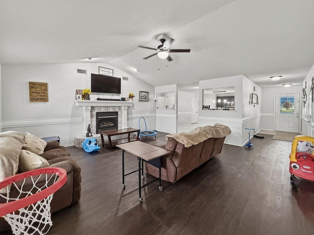 Woodbridge Crossing Rev - Residential