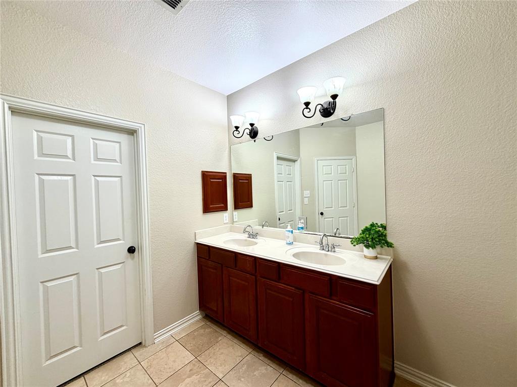 Woodbridge Ph 8 - Residential
