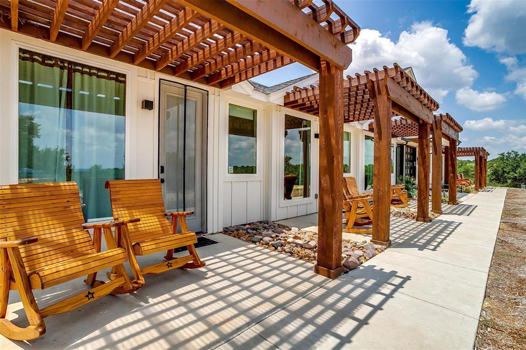 CastleBerry - Commercial Sale