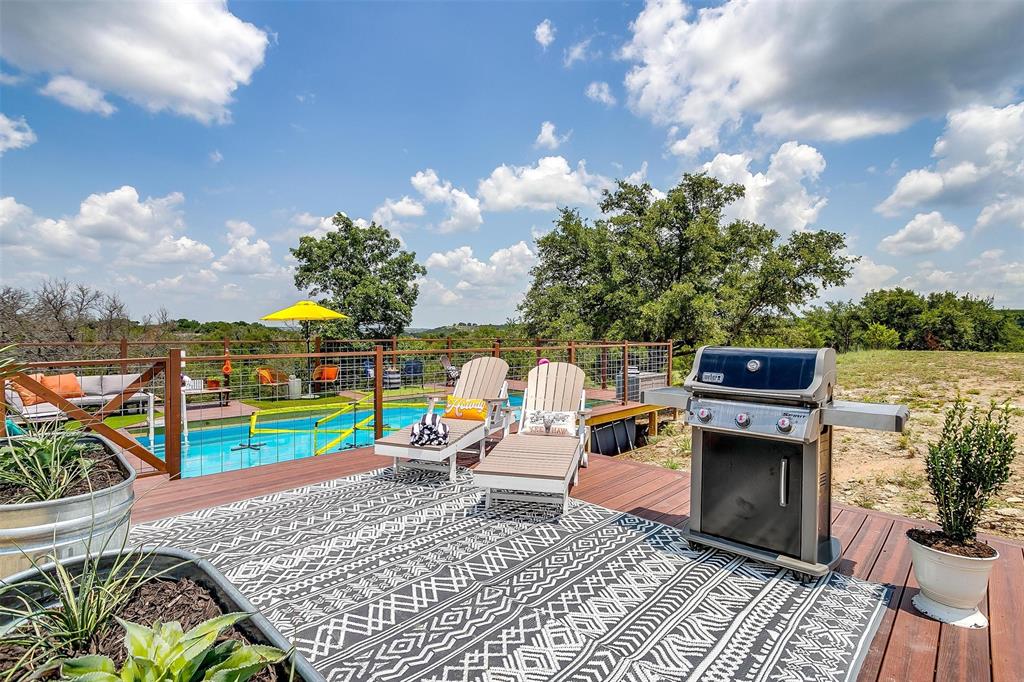 CastleBerry - Commercial Sale