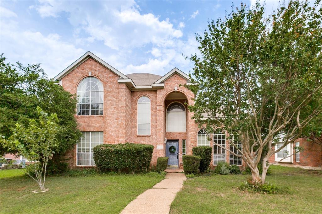 This property is deeply discounted for a quick sale. Great value and opportunity to remodel property. List price is reflective of the work that needs to be completed. ALL SURFACES NEED TO BE UPDATED. HVAC units appear to be 2017 and 2020 models. Primary bedroom is down. Great interior lot with large LIVE OAK in back yard. great floor plan, Primary Bedroom down. Primary bath has separate shower and tub. Three bedrooms up with Game room. Large kitchen is open to DEN area. Large back yard, rear entry garage. Property is North, South facing. Super neighborhood with no HOA!! This property needs work and will be sold AS IS. No option period or financing will be considered, Cash only, no exceptions.
SELLERS DISCLOSURE, when completed, will be online.  *** MULTIPLE OFFERS RECEIVED. NO MORE SHOWINGS, JUNE 23RD.