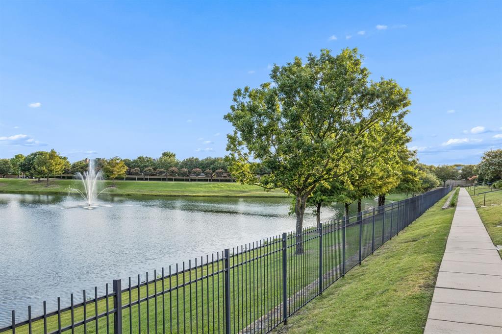 Villas At Willow Grove - Residential