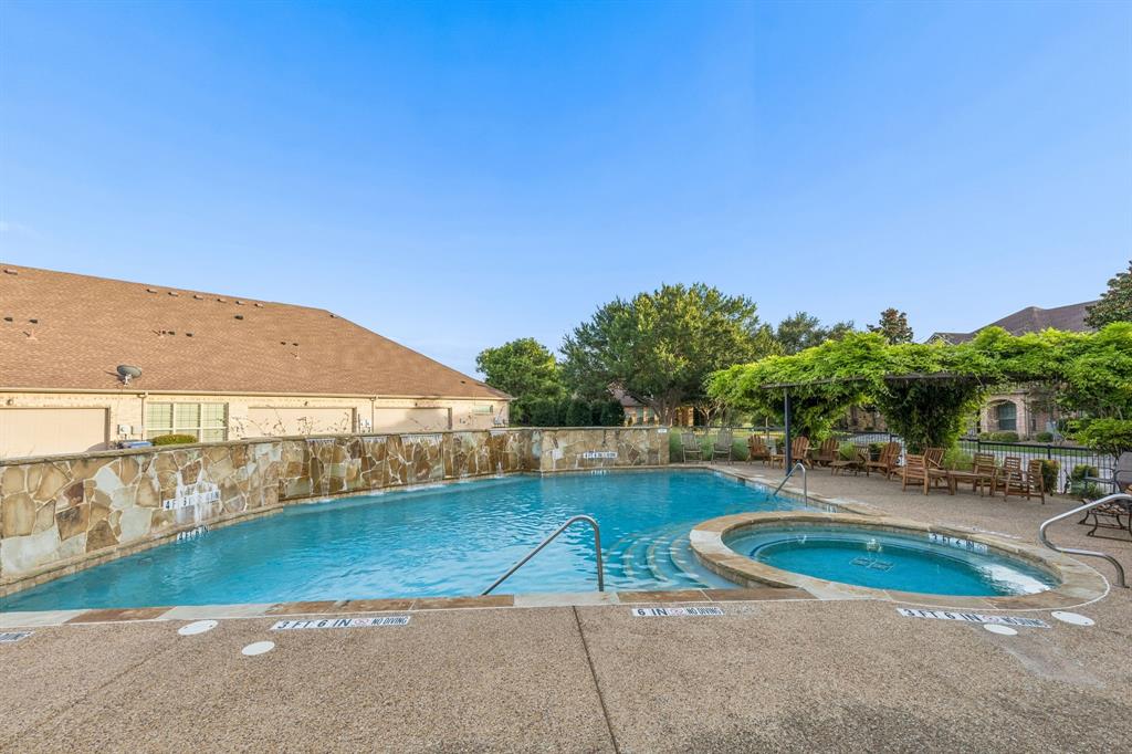 Villas At Willow Grove - Residential
