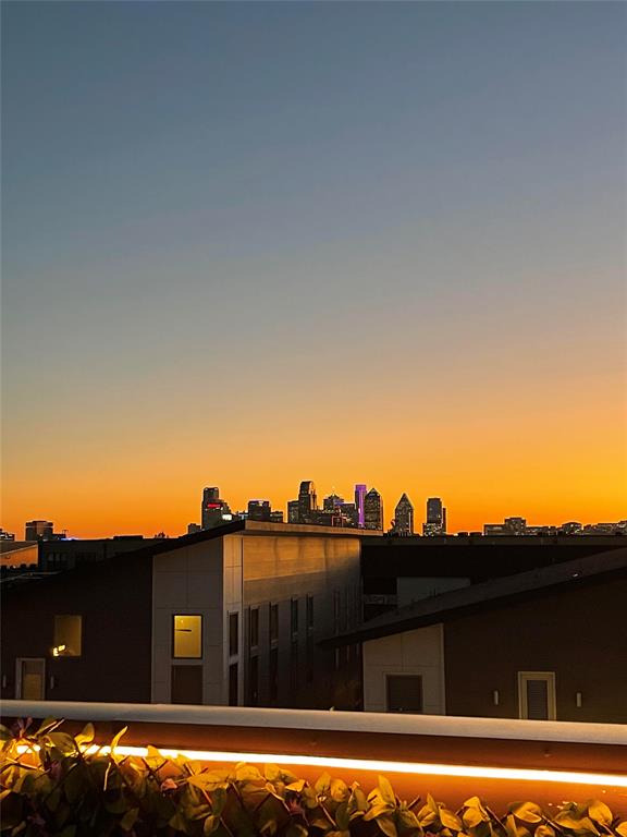 Row Belmont Garrett - Residential