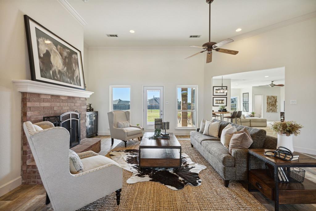 Winners Circle 1 & 2 & 3 & 4 - Residential Lease