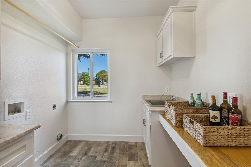 Winners Circle 1 & 2 & 3 & 4 - Residential Lease