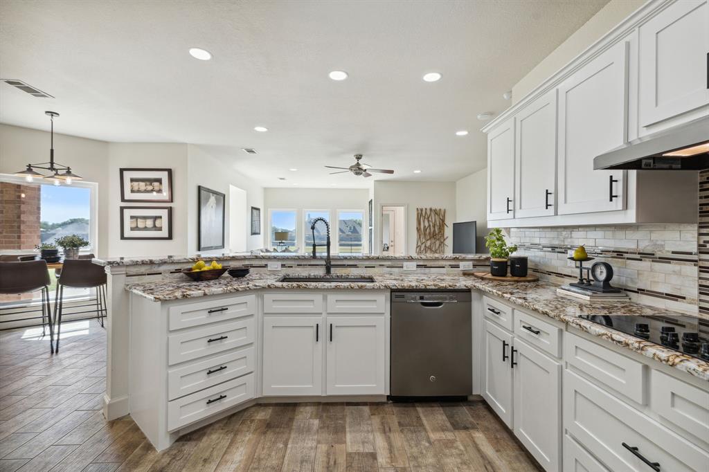 Winners Circle 1 & 2 & 3 & 4 - Residential Lease