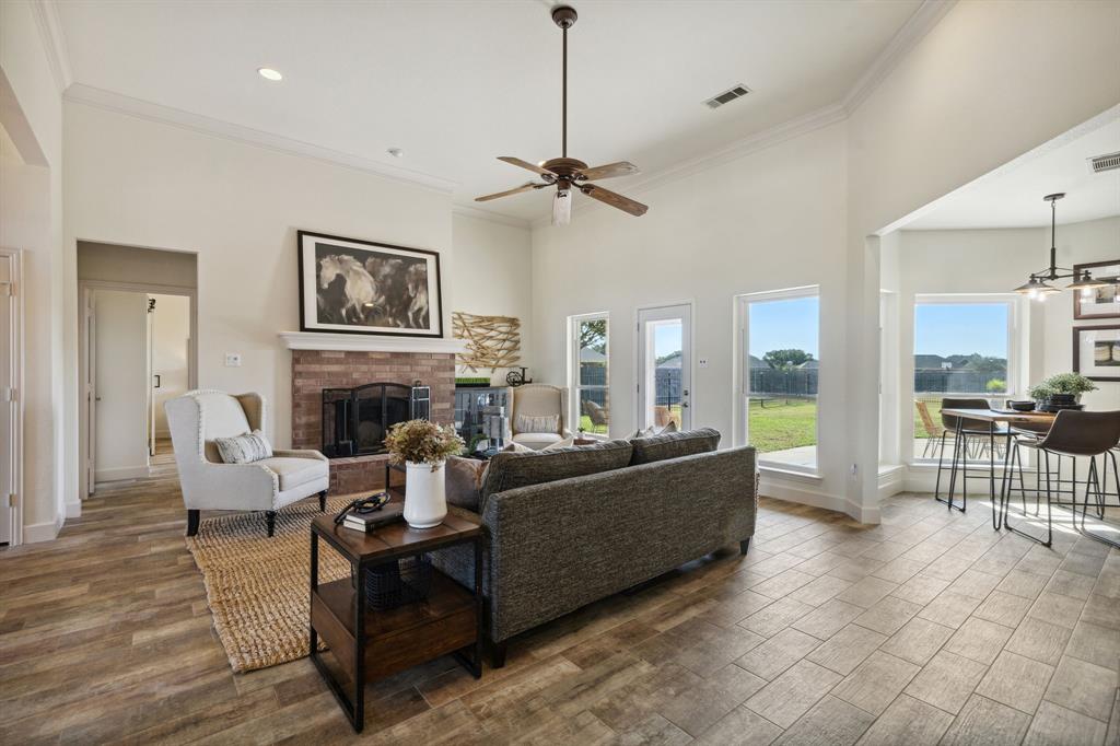 Winners Circle 1 & 2 & 3 & 4 - Residential Lease