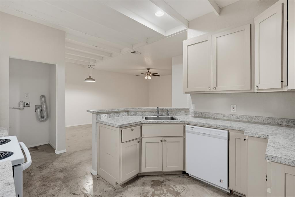 Benbrook Estates Add - Residential