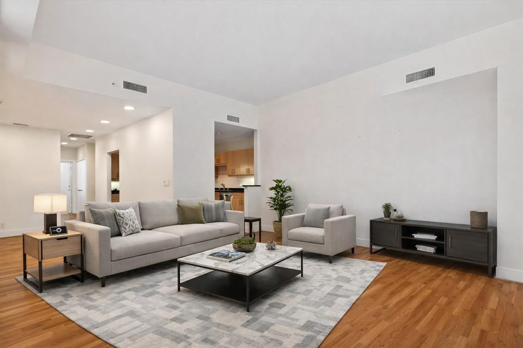 Aventura Condos - Residential