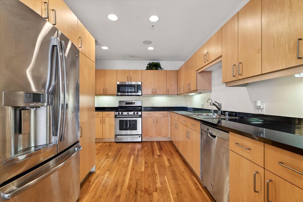 Aventura Condos - Residential