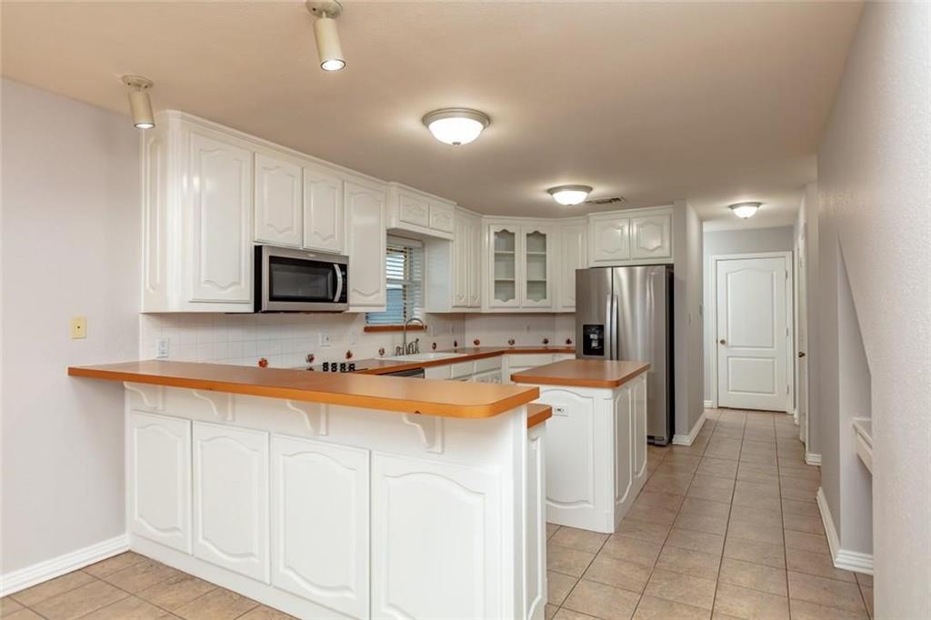Wm D Thompson - Survey - Residential Lease