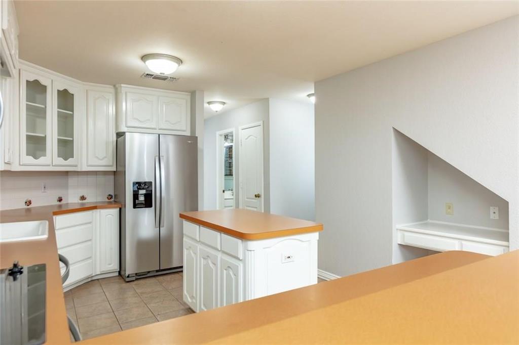 Wm D Thompson - Survey - Residential Lease