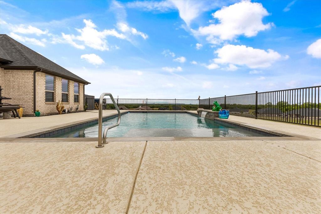 Rolling Creek Ranch Ph III - Residential
