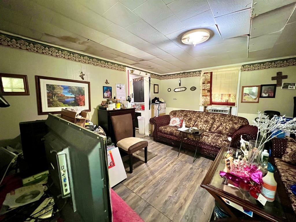 HARRISON'S 9TH - Residential