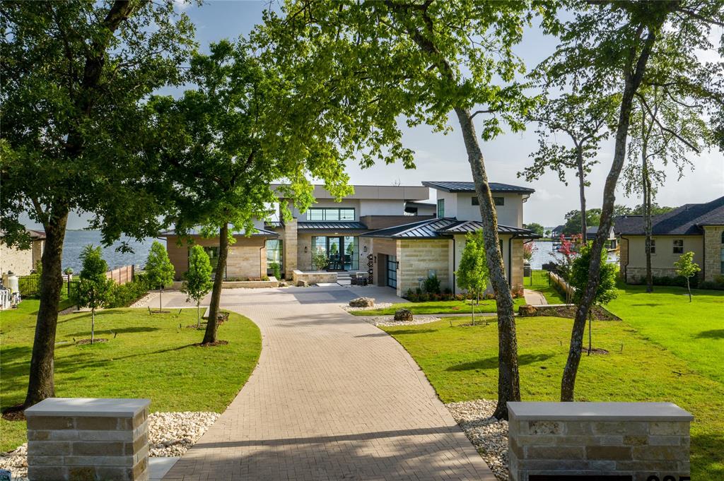 Pinnacle - Residential