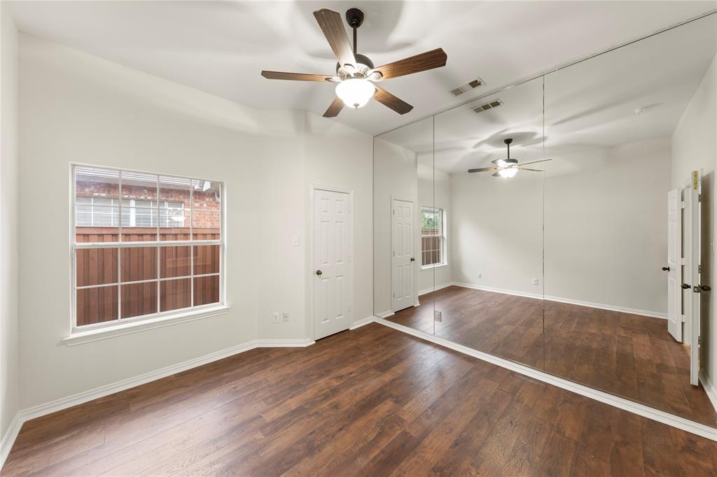 Glen Cove Village Rep - Residential