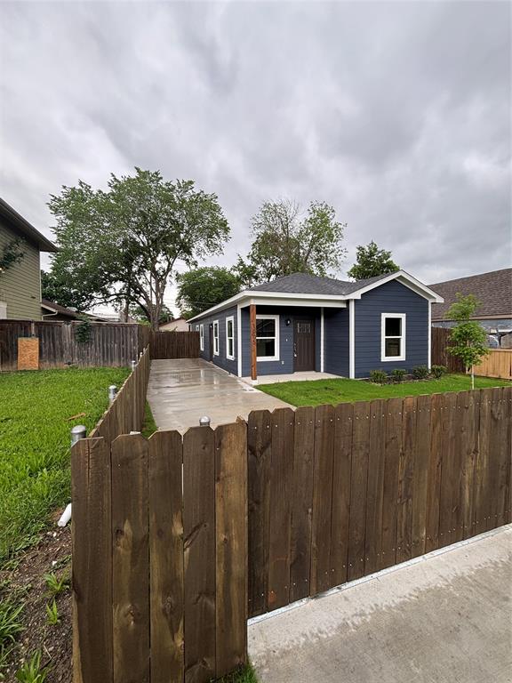 Seller is offering up to $5,000 in closing cost assistance with a preferred lender! This stunning new construction home near downtown Fort Worth showcases the highly sought-after Caldwell floor plan with 3 bedrooms, 2 bathrooms, and 1,384 square feet of well-designed living space.

The open layout creates an inviting atmosphere, with the kitchen serving as the heart of the home—featuring granite countertops, stainless steel appliances, and generous cabinet space overlooking the living and dining areas. Luxury vinyl plank flooring enhances the main living spaces, while plush carpeting in the bedrooms adds warmth and comfort. Thoughtfully designed custom closets and a dedicated full-size washer and dryer area offer everyday practicality.

The fully fenced yard provides the perfect space for outdoor enjoyment, pets, or entertaining. Conveniently positioned just minutes from downtown Fort Worth with easy access to shopping, dining, and major roadways, this home blends modern style with unbeatable location.