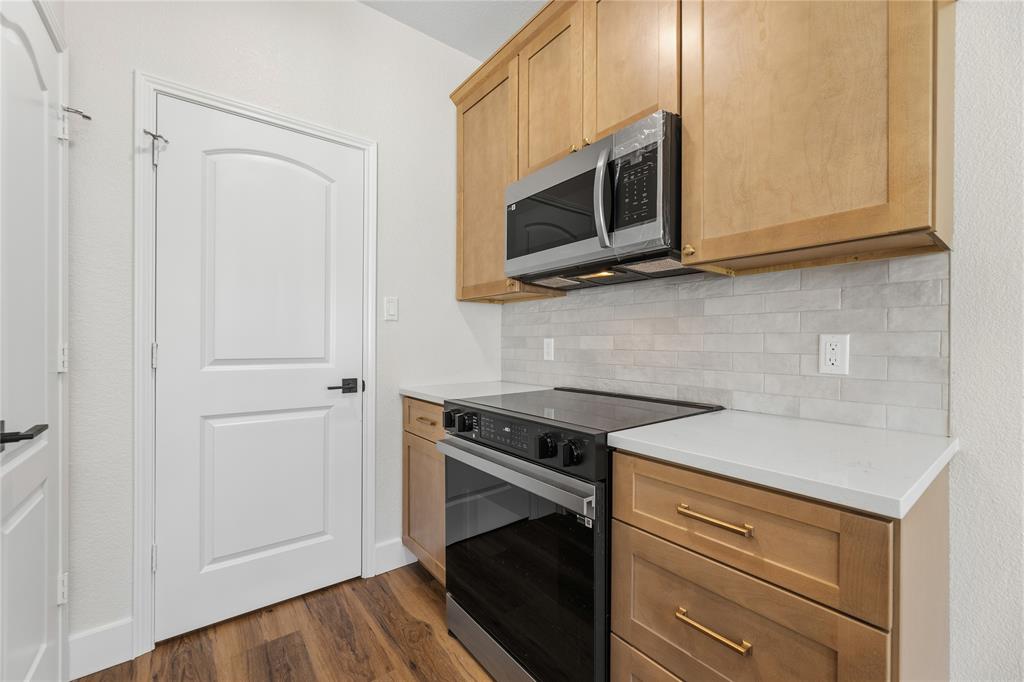 Lost Spurs Add - Residential