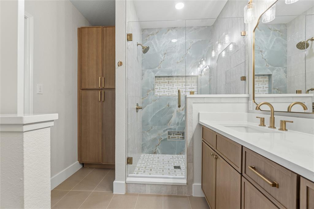 Lost Spurs Add - Residential