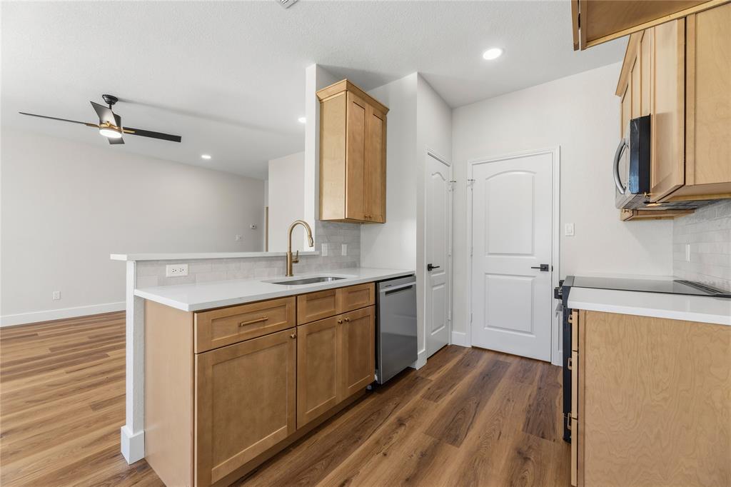 Lost Spurs Add - Residential