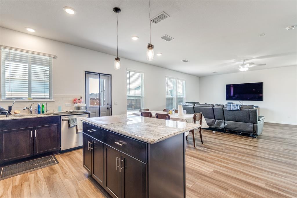Whitewing Trails Ph 2b - Residential