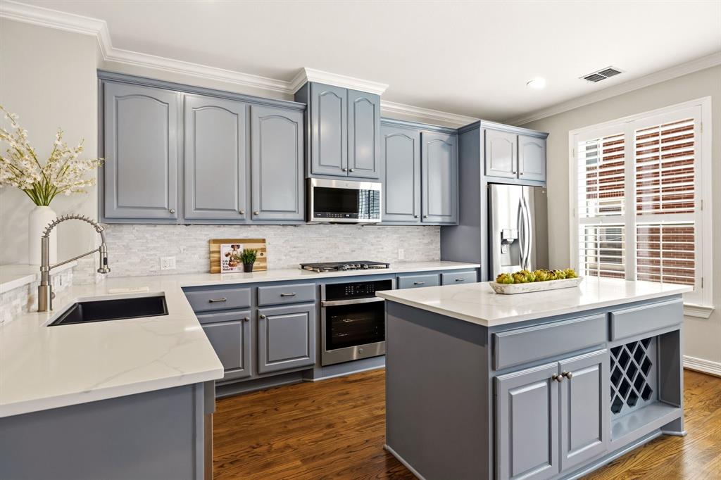 Hall Howell - Residential