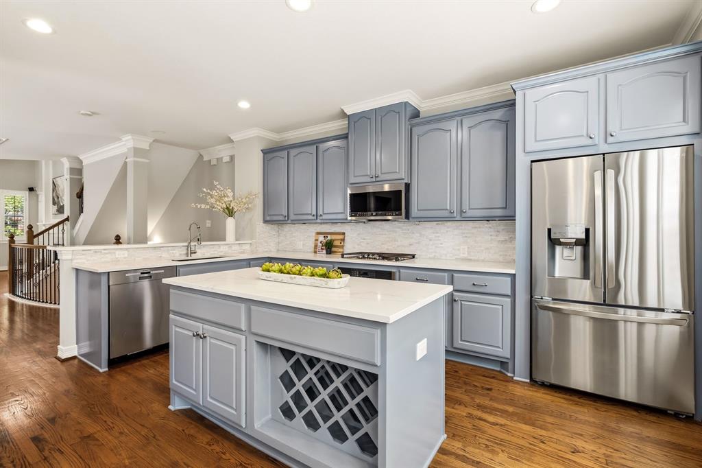 Hall Howell - Residential