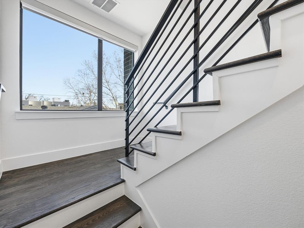 Drayton Court - Residential