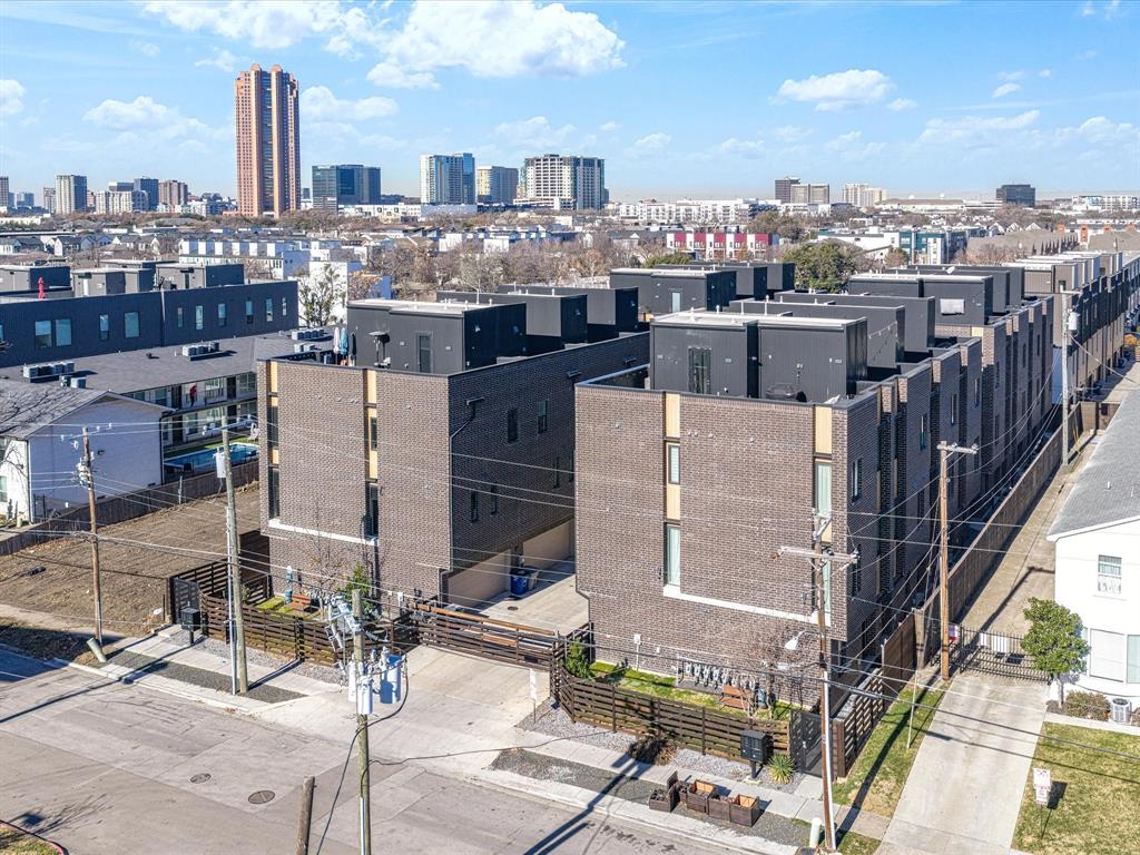 Drayton Court - Residential
