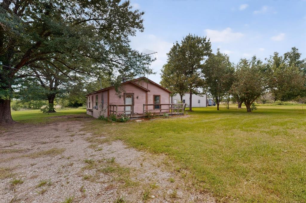 J ABLES, 3.0 ACRES, & HOUSE - Residential