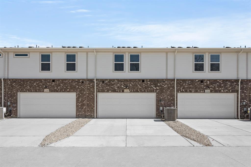Mockingbird Estates Townhomes - Residential