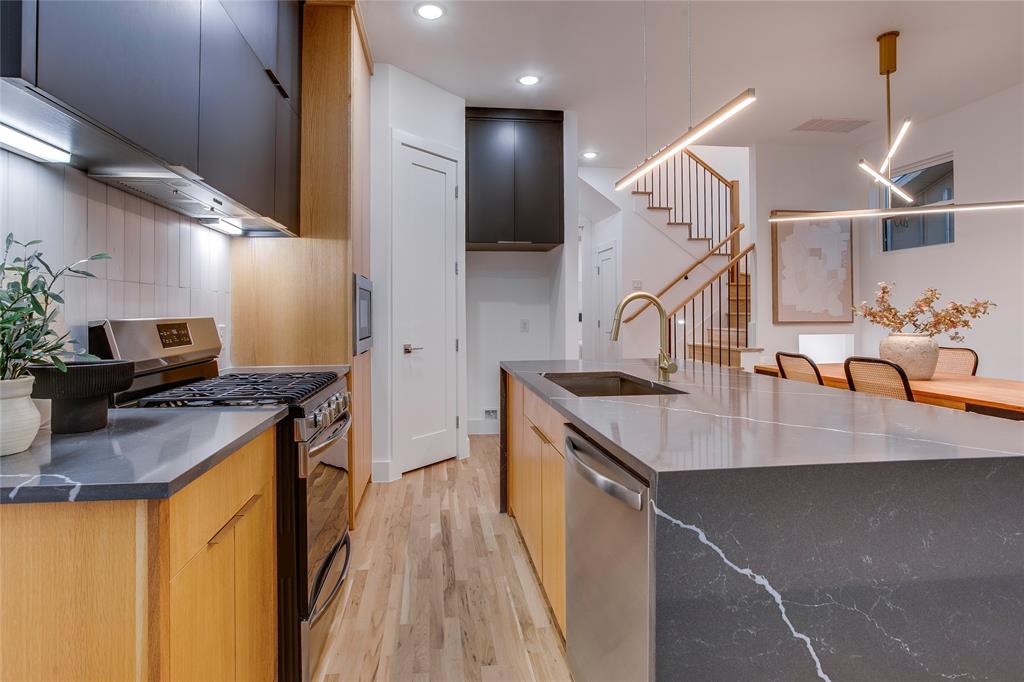 Elmdale - Residential
