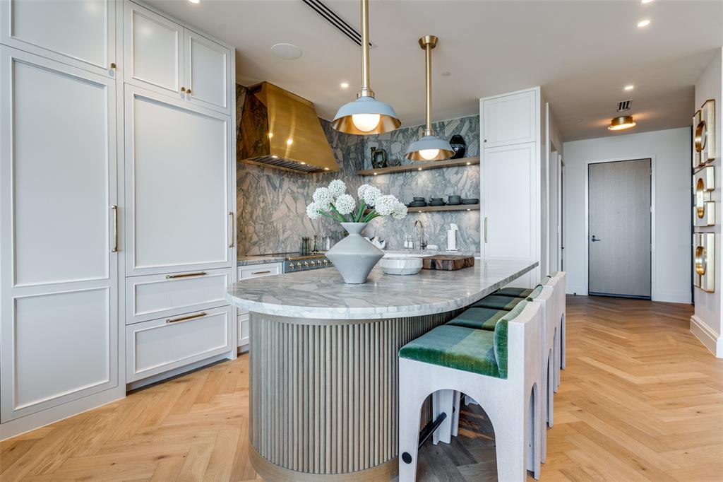 South Tower Residences - Residential