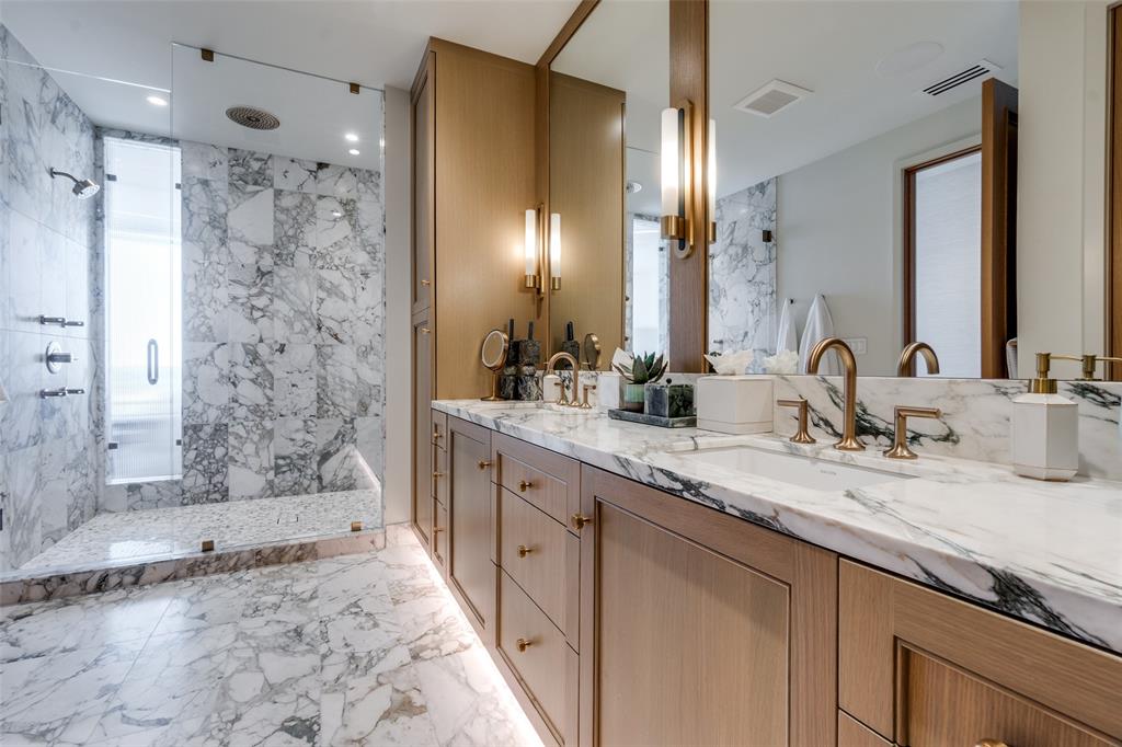 South Tower Residences - Residential