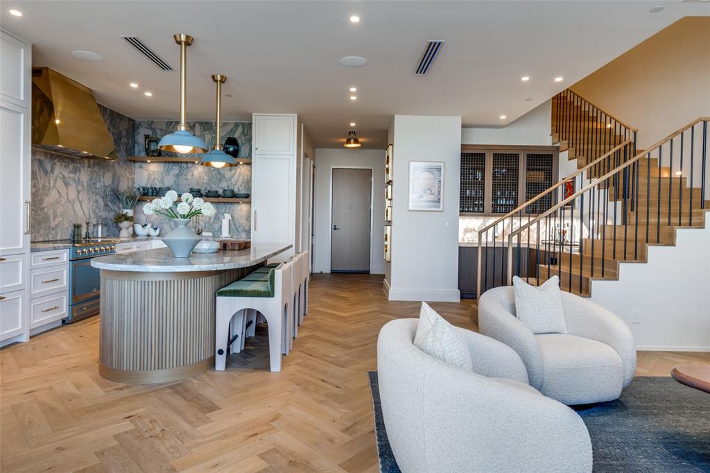South Tower Residences - Residential