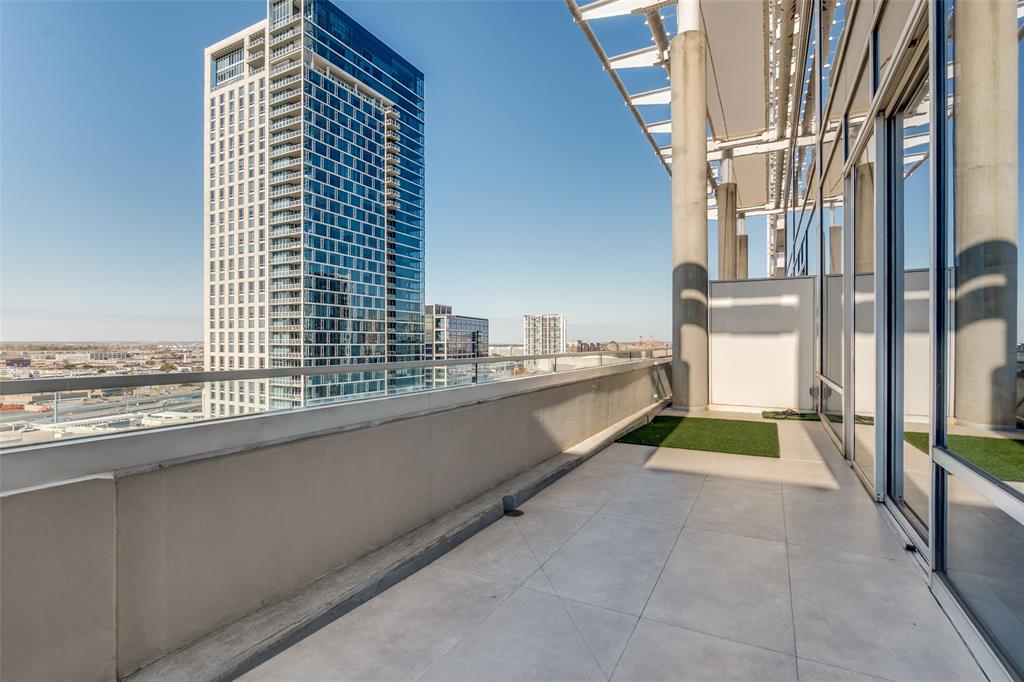 South Tower Residences - Residential