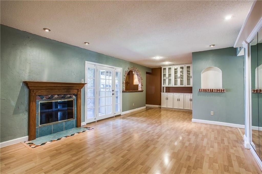 Arrangement Condo - Residential Lease