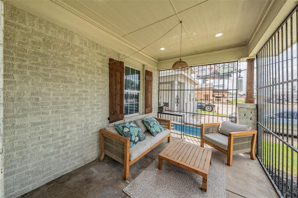 Ervay Street Heights - Residential