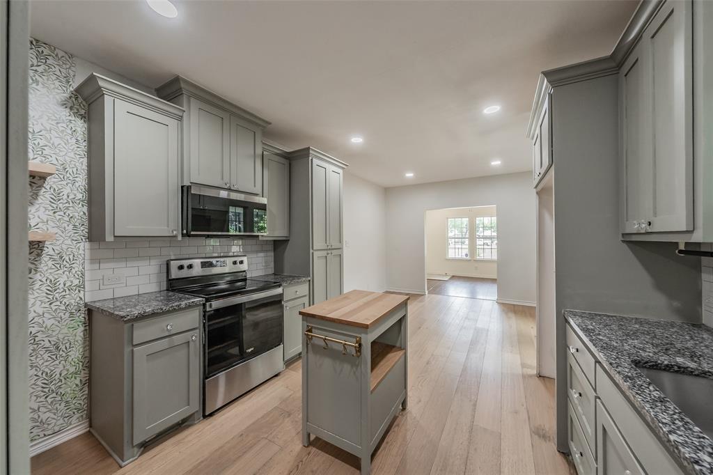 Ervay Street Heights - Residential