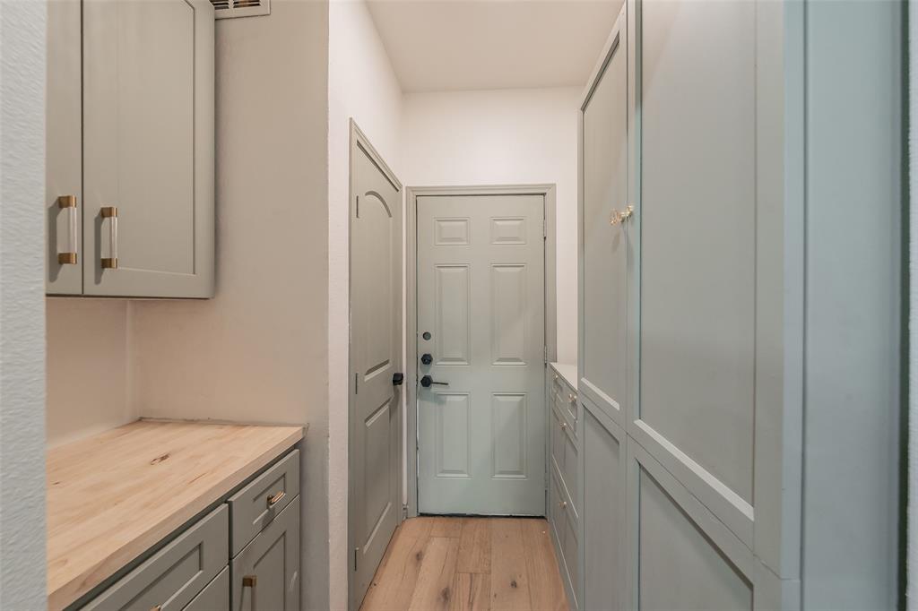 Ervay Street Heights - Residential